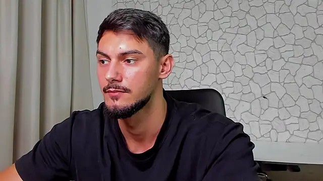 Snapshot of ClintMasters chatting on November 2025 07:53:01 AM ClintMasters online show from November 2025 07:53:01 AM