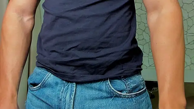 Snapshot of ClintMasters chatting on November 2025 06:28:02 AM ClintMasters online show from November 2025 06:28:02 AM