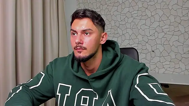 Snapshot of ClintMasters chatting on November 2025 04:38:02 AM ClintMasters online show from November 2025 04:38:02 AM