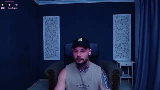 Snapshot of BrianHunts chatting on September 2025 04:34:02 AM BrianHunts online show from September 2025 04:34:02 AM