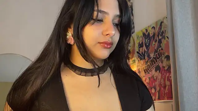 xSelena online show from December 2025 12:40:02 PM