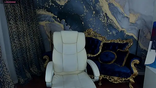 Daphne Moss online show from March 2025 02:06:01 PM