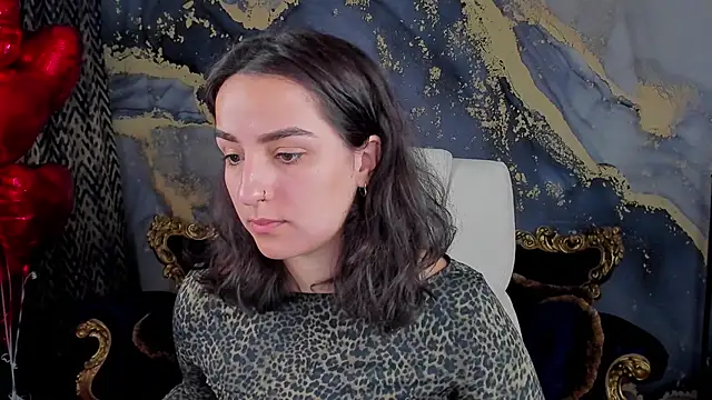 Daphne Moss online show from February 2025 02:13:02 PM