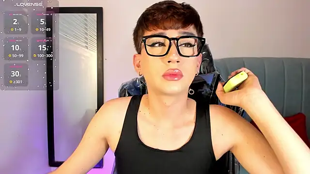 Chris boy  online show from February 2026 09:44:02 AM