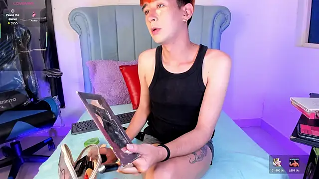 Snapshot of Chris_boy_ chatting on June 2026 07:20:01 AM Chris boy online show from June 2026 07:20:01 AM