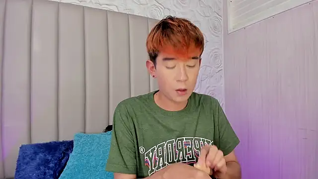 Snapshot of Chris_boy_ chatting on June 2026 01:50:02 PM Chris boy online show from June 2026 01:50:02 PM