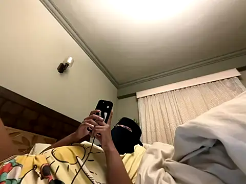 Snapshot of Submissive_Arab chatting on September 2025 08:20:02 PM Submissive Arab online show from September 2025 08:20:02 PM