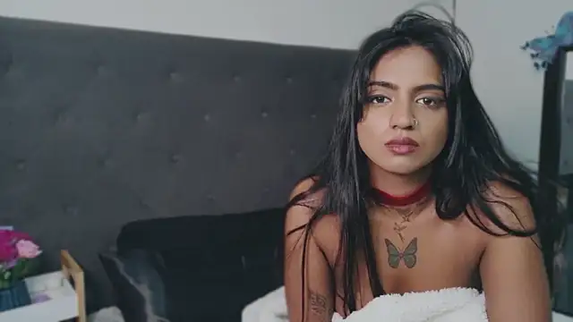 Delilah Blazee online show from June 2026 04:17:01 AM