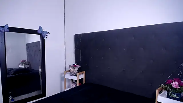 Delilah Blazee online show from March 2026 06:53:01 PM