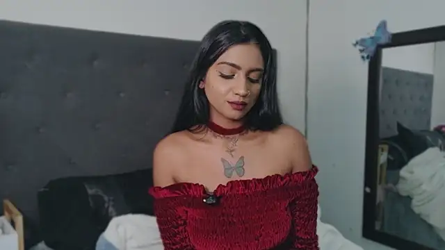 Delilah Blazee online show from May 2026 10:54:01 AM
