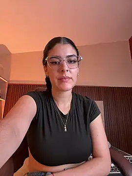  Niah  online show from February 2026 08:50:02 PM