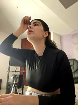  Niah  online show from January 2026 08:25:02 PM