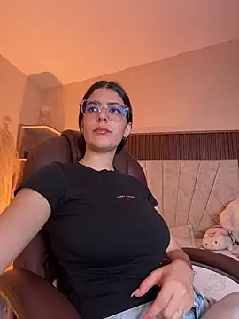  Niah  online show from March 2026 08:38:02 PM