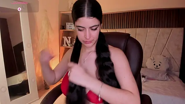  Niah  online show from November 2025 08:24:01 PM