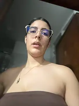  Niah  online show from November 2025 01:39:02 AM