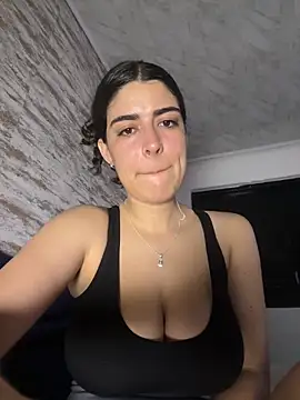  Niah  online show from October 2025 01:07:02 AM