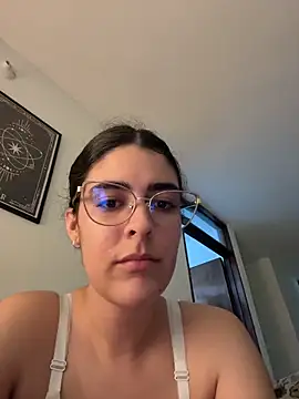  Niah  online show from April 2026 02:07:02 AM