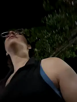  Niah  online show from November 2025 11:31:02 PM