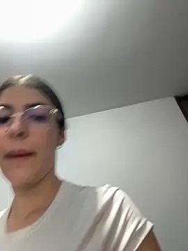  Niah  online show from November 2025 01:09:01 AM