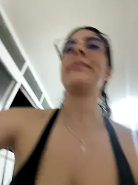  Niah  online show from November 2025 11:19:02 PM