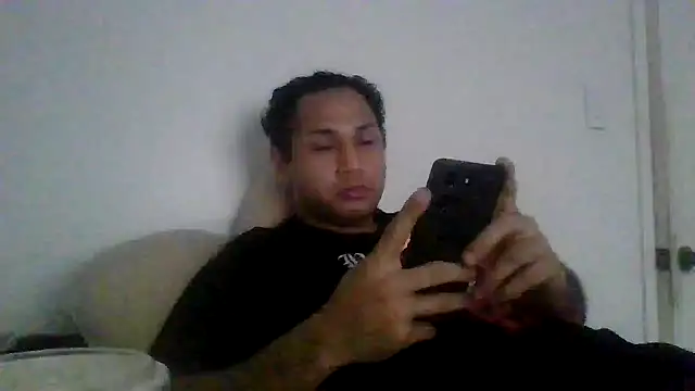 XjjripppX online show from September 2025 08:47:01 PM