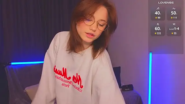 Snapshot of Eva_Doo chatting on January 2025 02:20:02 AM Eva Doo online show from January 2025 02:20:02 AM