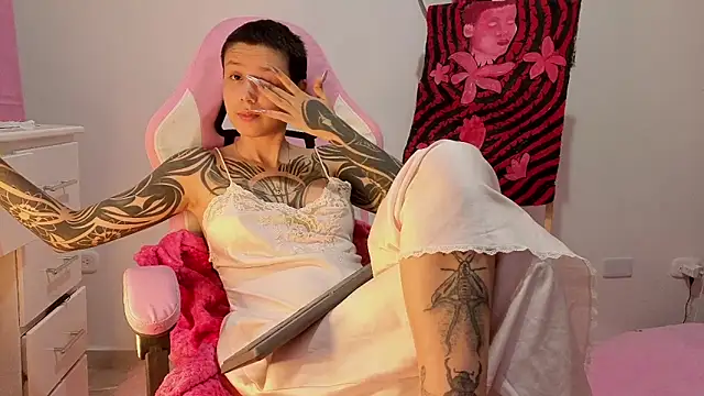 goddess vee  online show from April 2026 03:09:01 AM