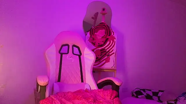 goddess vee  online show from February 2026 02:02:01 AM