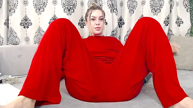 sweetdaiana23 online show from November 2025 01:39:01 AM