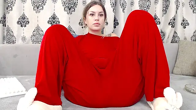 sweetdaiana23 online show from November 2025 01:31:02 AM