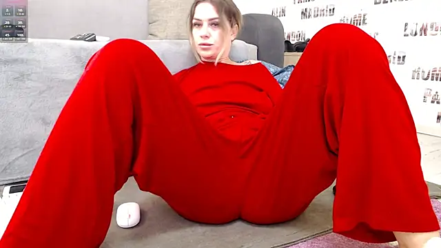 sweetdaiana23 online show from November 2025 01:39:02 AM