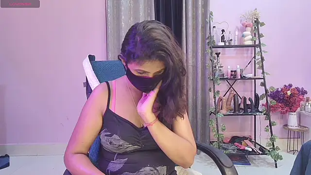 Naughty nightz online show from October 2025 03:43:02 PM