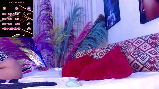 gatuwildhott online show from April 2026 04:59:02 PM