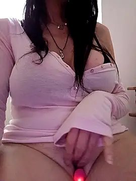 Snapshot of eva750 chatting on April 2026 02:51:01 PM eva750 online show from April 2026 02:51:01 PM