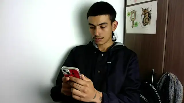 Snapshot of sorry-mom69 chatting on September 2025 11:11:01 PM sorry-mom69 online show from September 2025 11:11:01 PM