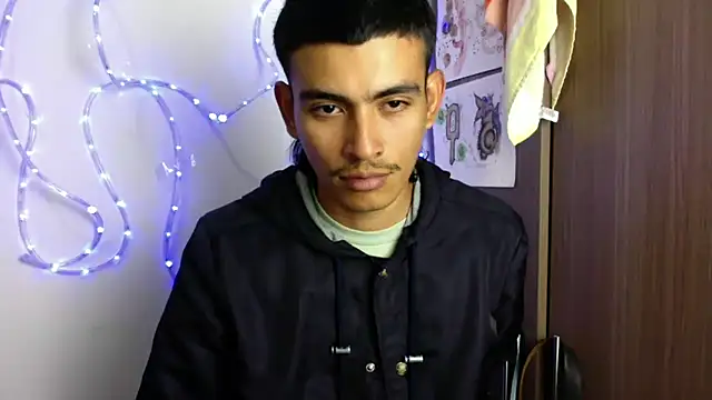 sorry-mom69 online show from November 2025 06:08:01 PM