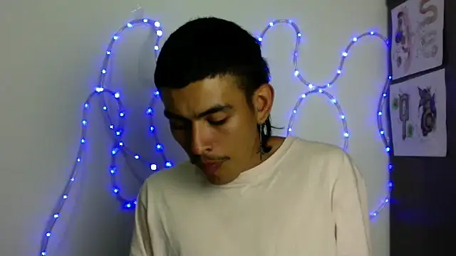 sorry-mom69 online show from November 2025 02:01:02 AM