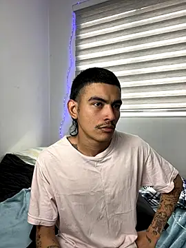 sorry-mom69 online show from November 2025 05:50:01 PM