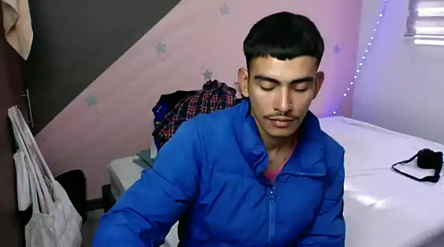 Snapshot of sorry-mom69 chatting on January 2025 09:07:01 PM sorry-mom69 online show from January 2025 09:07:01 PM
