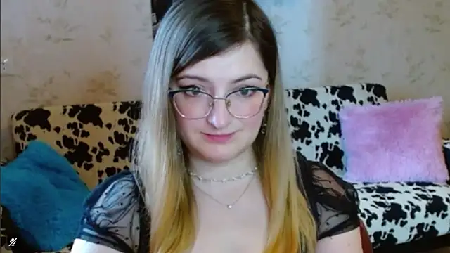 Arielsssplash online show from September 2025 07:45:02 AM