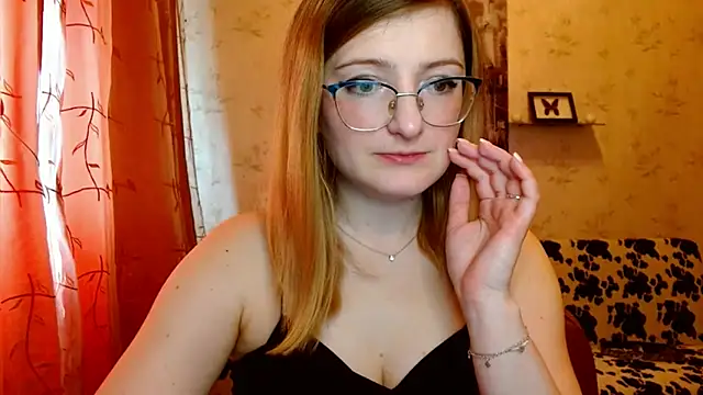 Arielsssplash online show from March 2025 08:23:02 AM