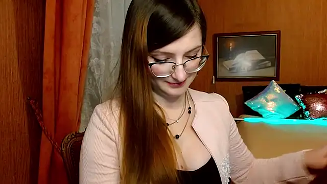 Arielsssplash online show from December 2024 02:42:01 PM