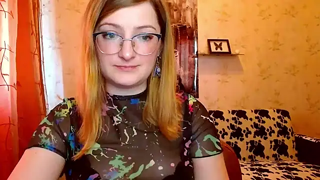 Arielsssplash online show from March 2025 08:04:01 AM