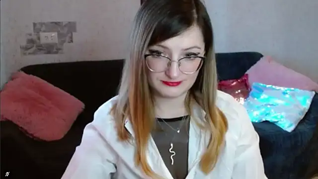 Snapshot of Arielsssplash chatting on November 2025 08:07:01 AM Arielsssplash online show from November 2025 08:07:01 AM