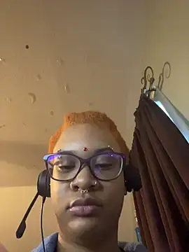 nickytheehawtie online show from March 2026 01:03:02 PM