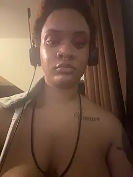 nickytheehawtie online show from February 2026 04:53:02 AM