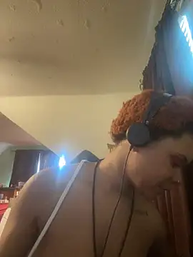 nickytheehawtie online show from February 2026 03:09:02 PM