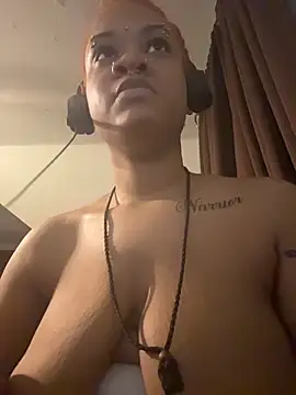 nickytheehawtie online show from March 2026 01:13:02 AM