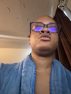 nickytheehawtie online show from March 2026 04:24:02 PM