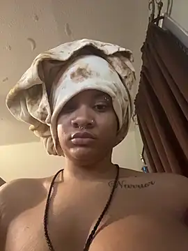 nickytheehawtie online show from March 2026 02:04:02 AM